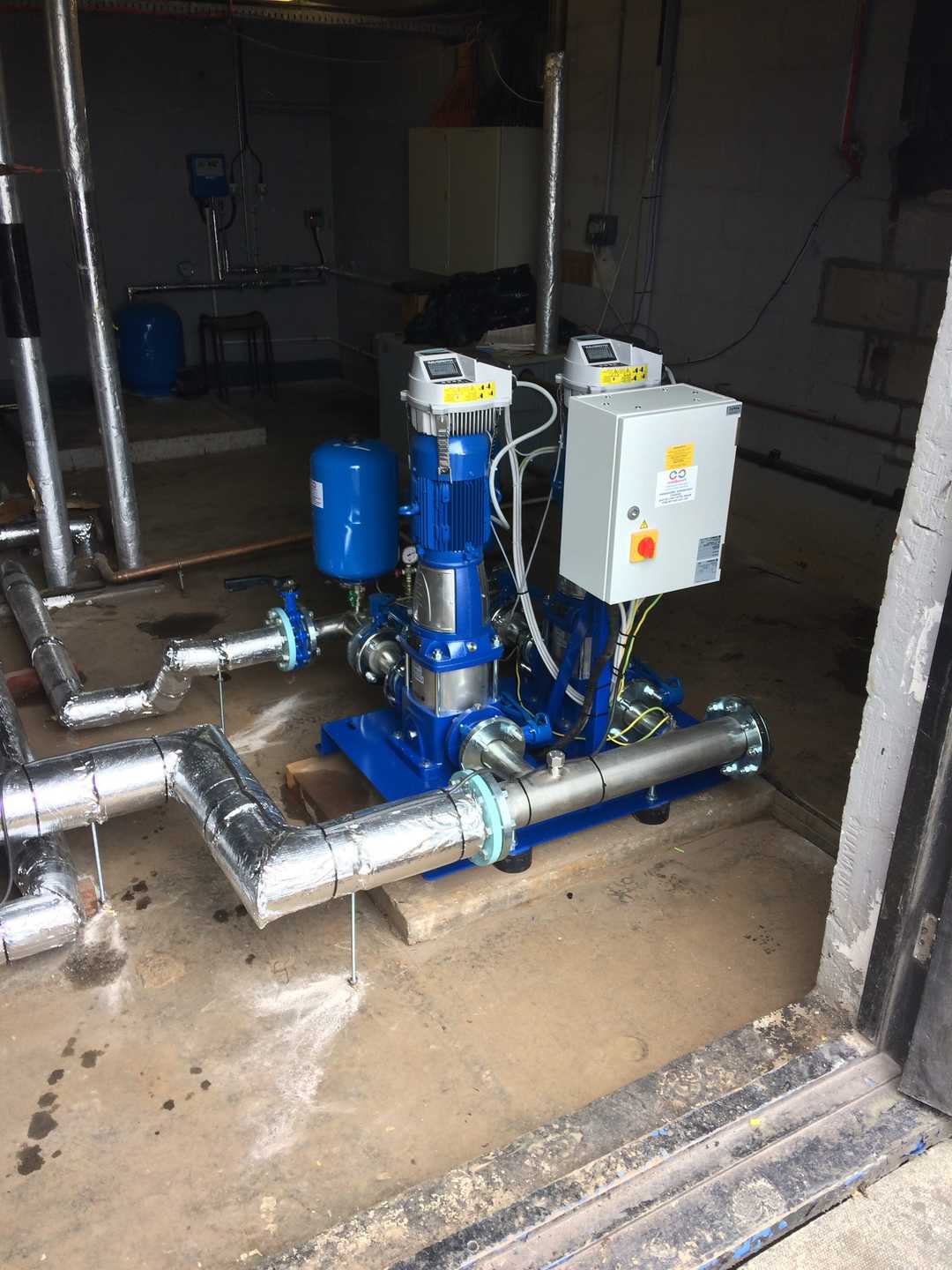 بوستر پمپ آبرسانی و بوستر پمپ آتش نشانی